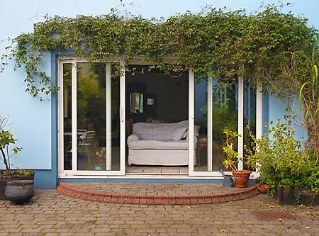 לינה וארוחת בוקר An Capall Dubh